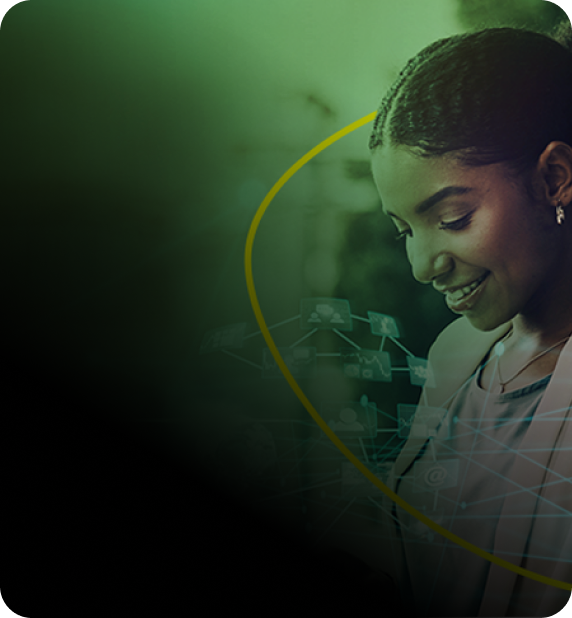 Imagem em verde de pessoa sorrindo